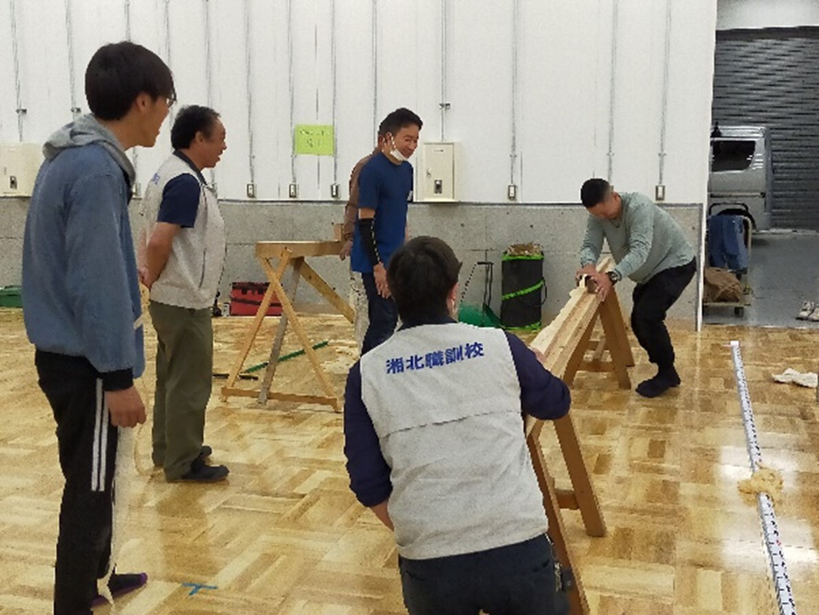 海老名市内ウォーキングにて（海老名の大ケヤキ）海老名市内ウォーキング